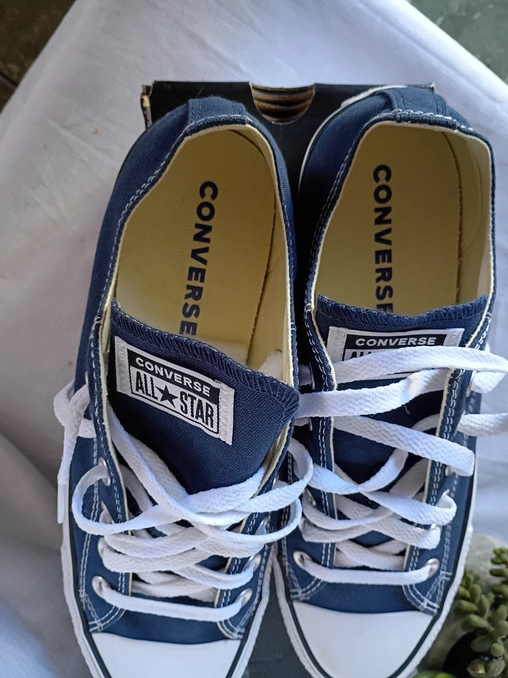 Converse Chuck Taylor Classic Men's All Star Low Top Sneakers - Navy Blue Size 8 - Picture 8 of 10